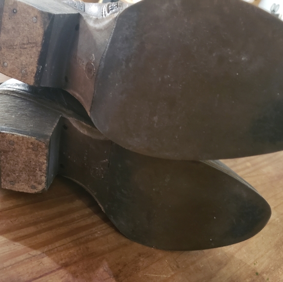 Allsaints Bonny Valley distressed fringed booty - Picture 13 of 16